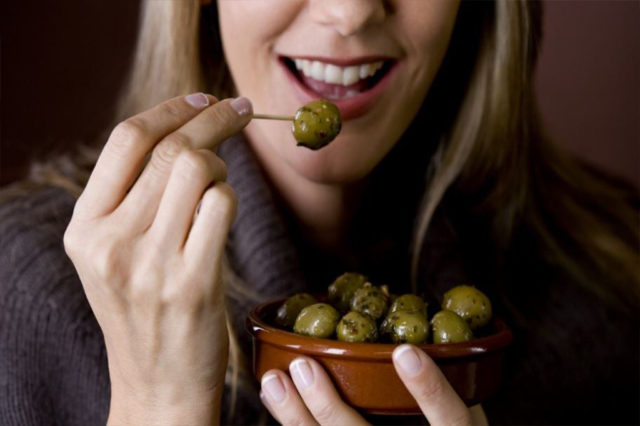 Engorda comer aceitunas